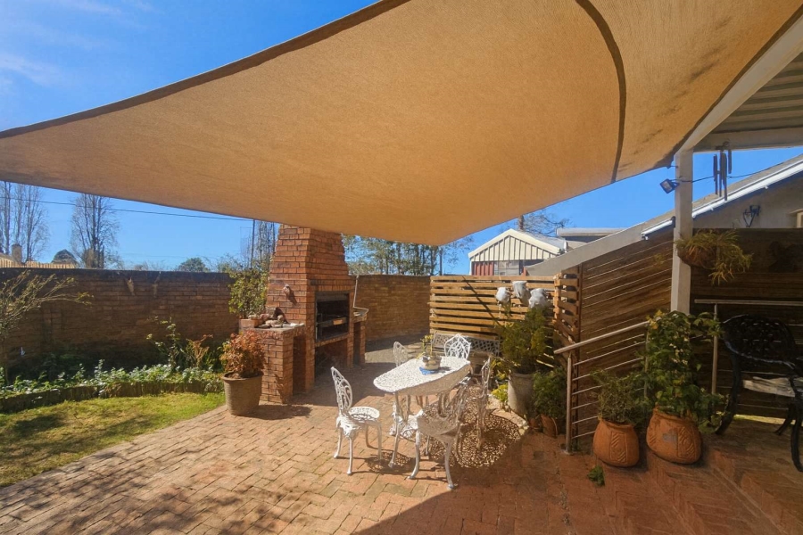 5 Bedroom Property for Sale in Ladybrand Free State